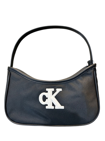 0684 -  - calvin klein