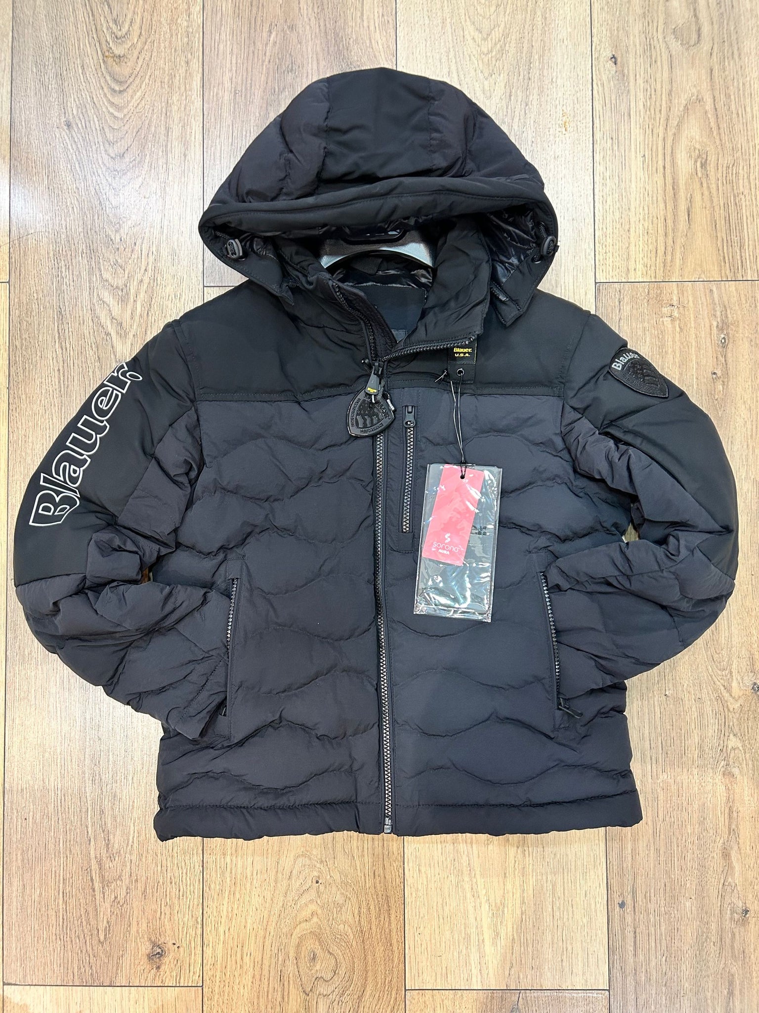 2451 -  - BLAUER